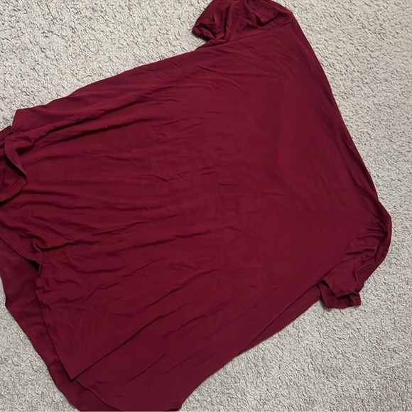 3x maroon tee (fits like 1X or 2X) - Picture 2 of 2